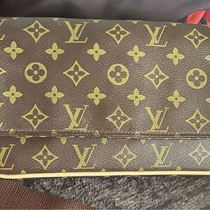 Louis Vuitton Monogram Brown Clutch